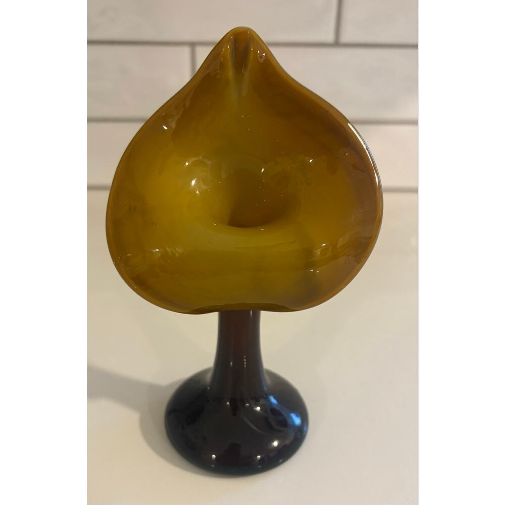 Vintage Hand Blown Glass MCM Vase Clam Shell Jack in the Pulpit